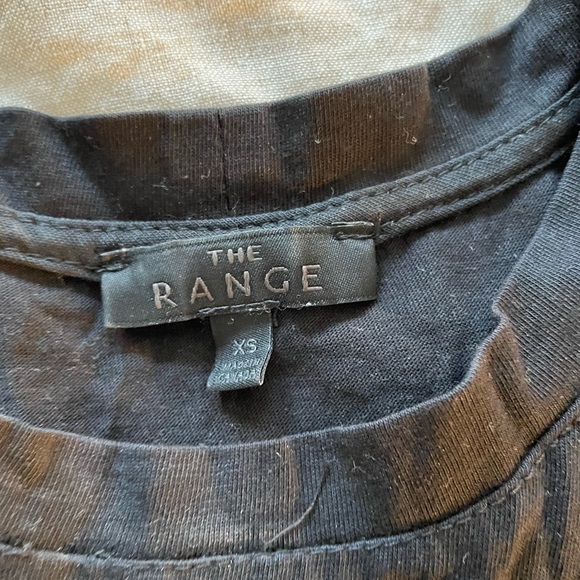 The Range NYC Black Crop Tee - Picture 3 of 3